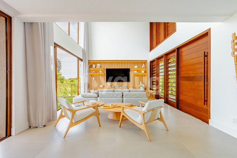 Casa Alto Padrão 5 Suítes - Praia do Forte