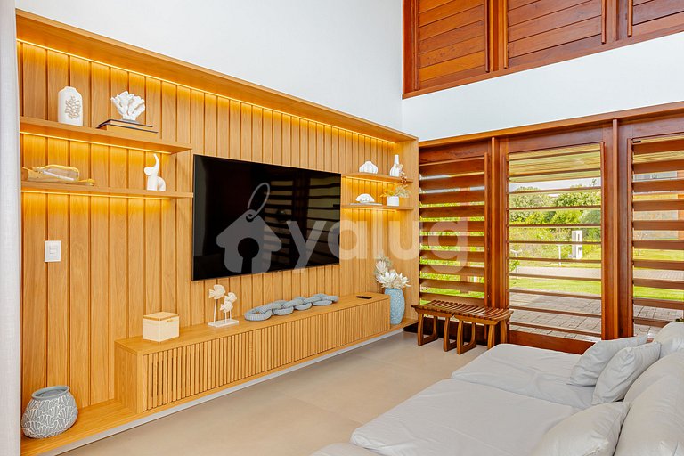 Casa Alto Padrão 5 Suítes - Praia do Forte