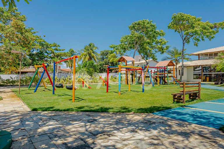 Maravilhosa casa com 5 suítes a 350m da praia - Guarajuba
