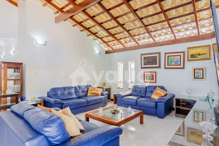 Casa 8 Quartos a 50m da Praia - Guarajuba