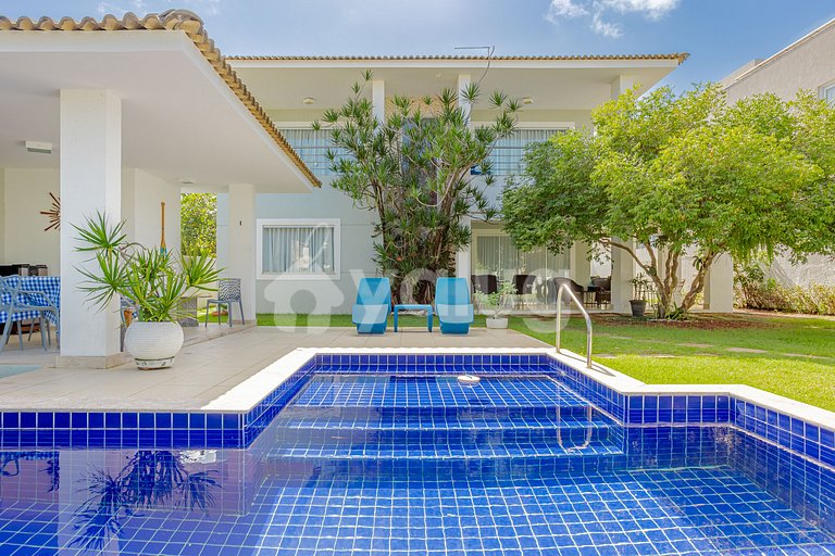 Excelente Casa com Piscina e 3 Suítes a 450m da Praia - Guar