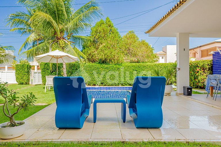 Excelente Casa com Piscina e 3 Suítes a 450m da Praia - Guar