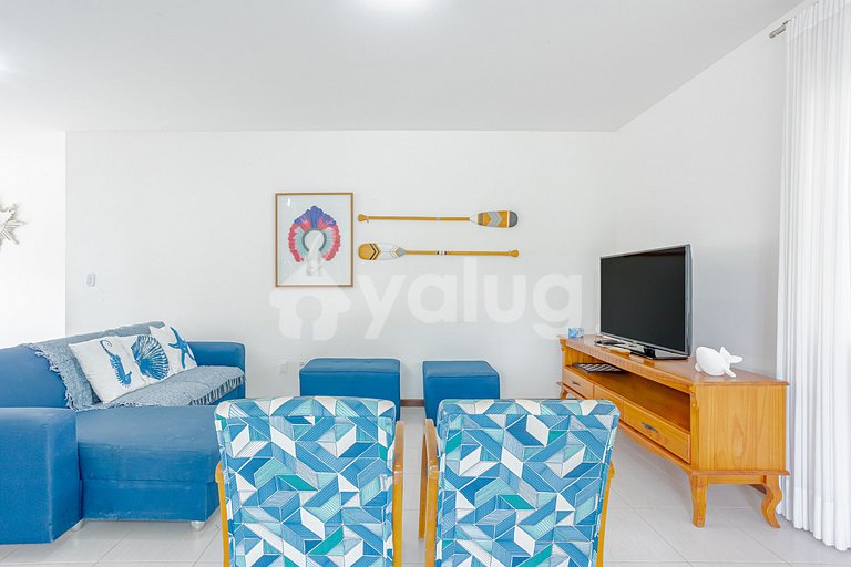 Excelente Casa com Piscina e 3 Suítes a 450m da Praia - Guar