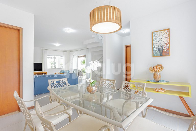 Excelente Casa com Piscina e 3 Suítes a 450m da Praia - Guar