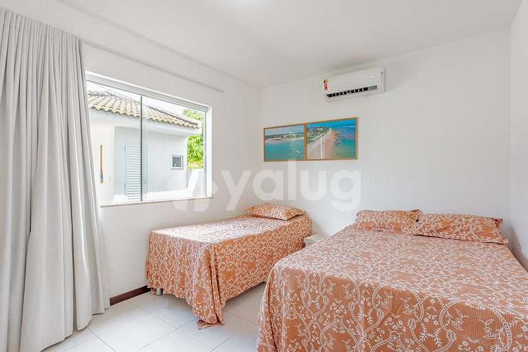 Excelente Casa c/ Piscina 3 Suítes 450m da Praia - Guarajuba