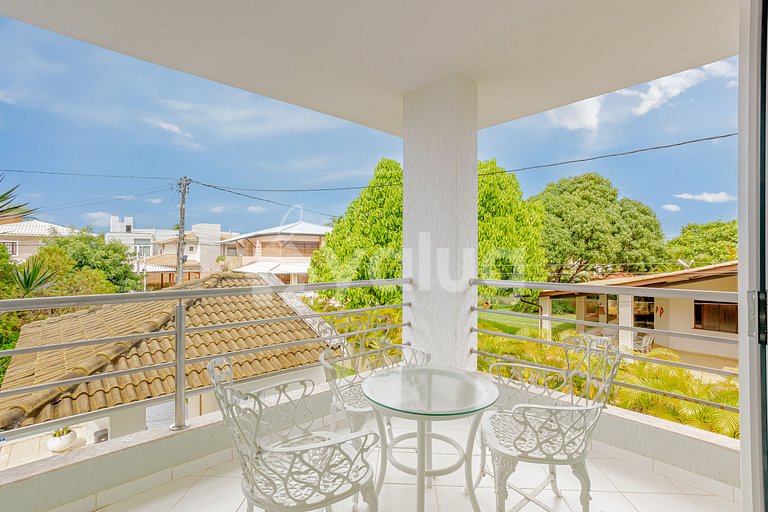 Excelente Casa com Piscina e 3 Suítes a 450m da Praia - Guar