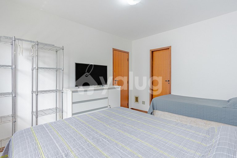 Excelente Casa com Piscina e 3 Suítes a 450m da Praia - Guar