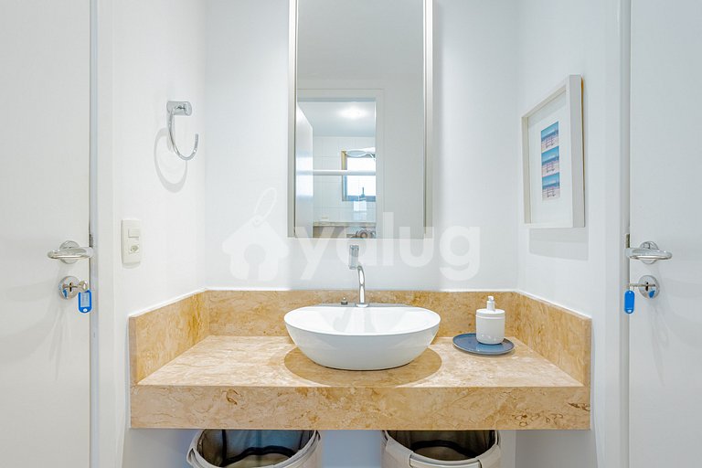 Lindo apartamento com 3 suítes em Guarajuba