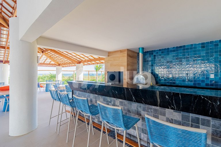 Maravilhoso Apartamento pé na areia com 3 suítes- Itacimirim
