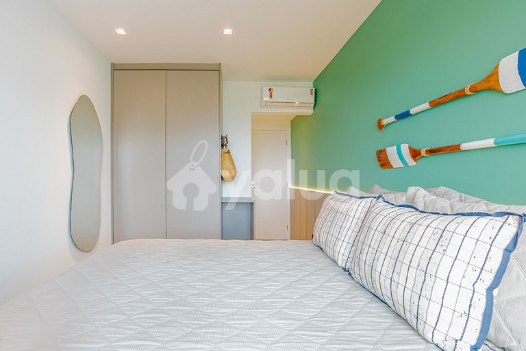 Maravilhoso Apartamento pé na areia com 3 suítes- Itacimirim