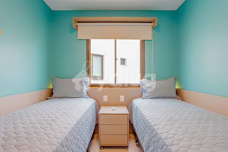 Maravilhoso Apartamento pé na areia com 3 suítes- Itacimirim