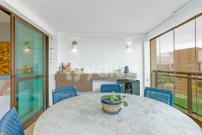 Maravilhoso Apartamento pé na areia com 3 suítes- Itacimirim