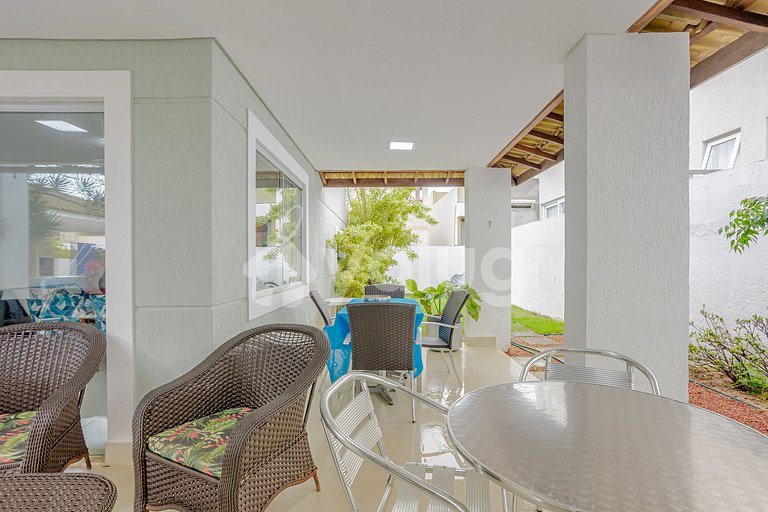 Excelente Casa c/ Piscina 3 Suítes 450m da Praia - Guarajuba