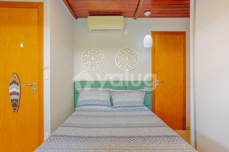 Excelente Apartamento pé na areia com 2 quartos - Itacimirim