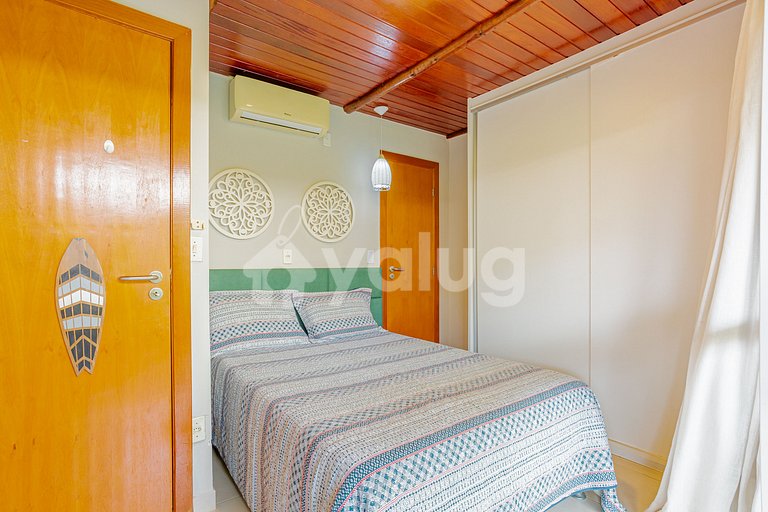 Excelente Apartamento pé na areia com 2 quartos - Itacimirim