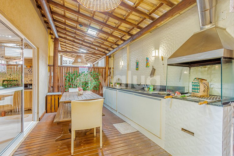 Excelente Apartamento pé na areia com 2 quartos - Itacimirim