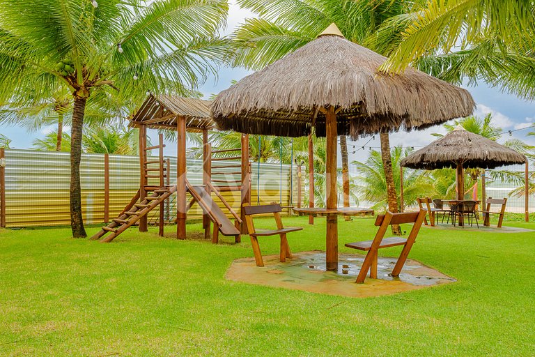 Excelente Apartamento pé na areia com 2 quartos - Itacimirim
