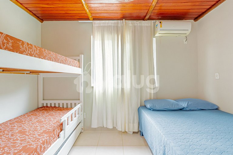 Excelente Apartamento pé na areia com 2 quartos - Itacimirim