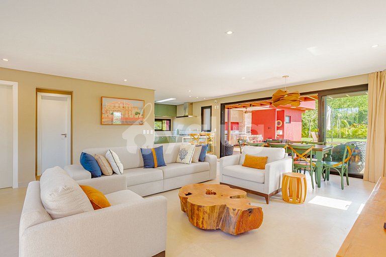 Maravilhosa Casa com 4 Suítes e Piscina em Costa do Sauípe