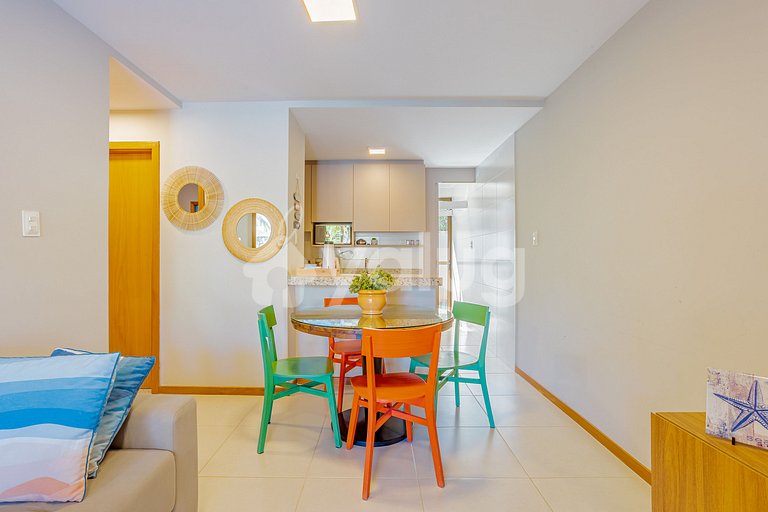 Lindo Apartamento pé na areia com 2 suítes em Itacimirim