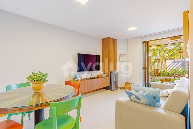 Lindo Apartamento pé na areia com 2 suítes em Itacimirim