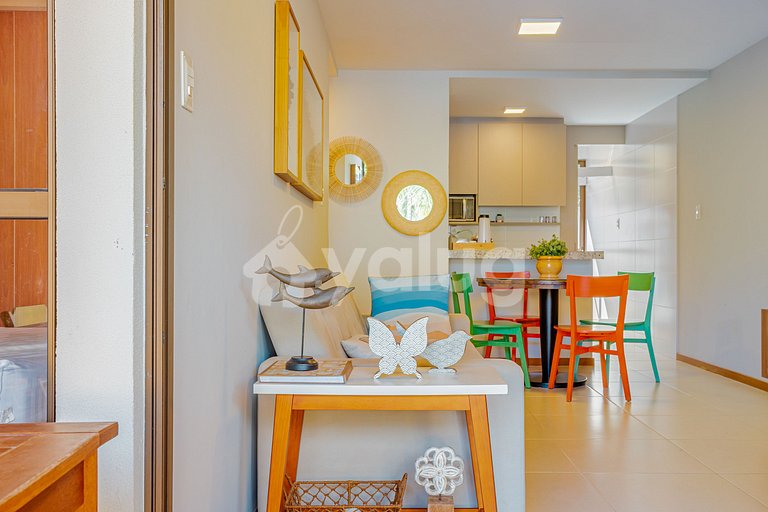 Lindo Apartamento pé na areia com 2 suítes em Itacimirim