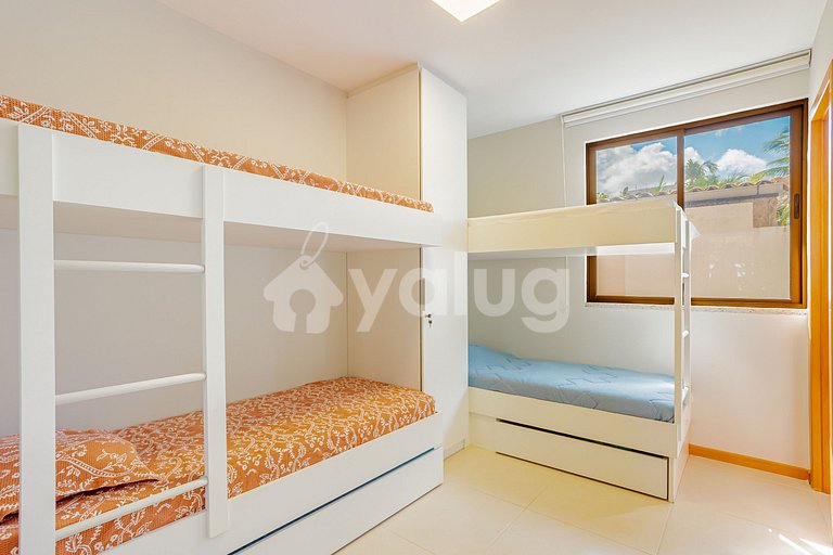Lindo Apartamento pé na areia com 2 suítes em Itacimirim