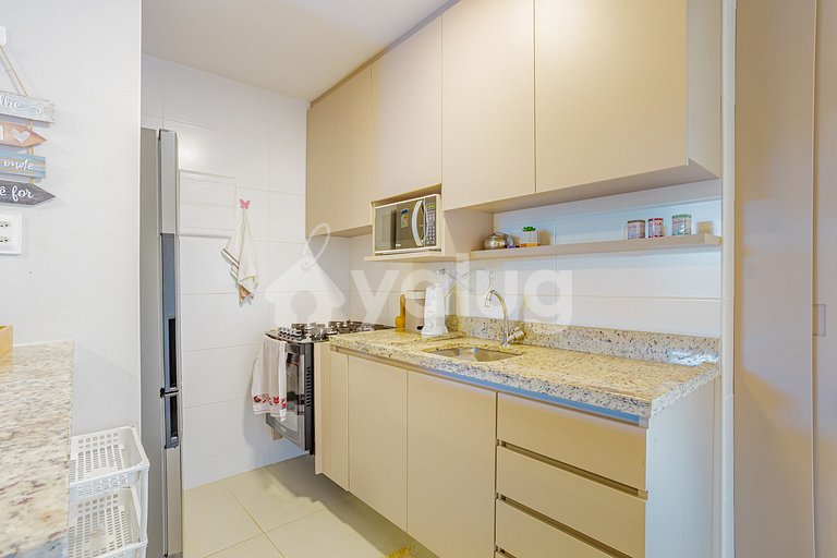 Lindo Apartamento pé na areia com 2 suítes em Itacimirim