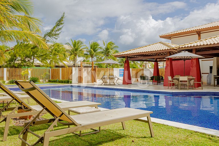 Lindo Apartamento pé na areia com 2 suítes em Itacimirim