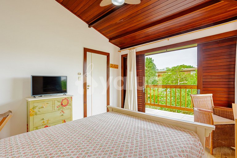 Excelente Casa a 200m da praia com 5/4 - Praia do Forte
