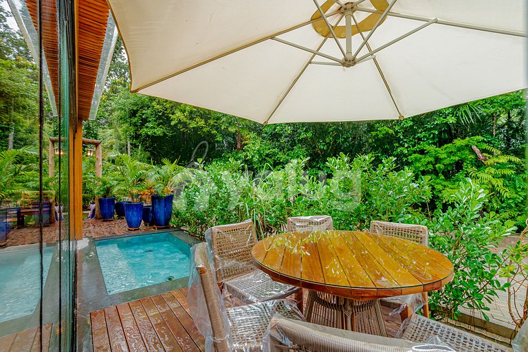 Linda Casa com 3 suítes e Piscina Privada em Praia do Forte