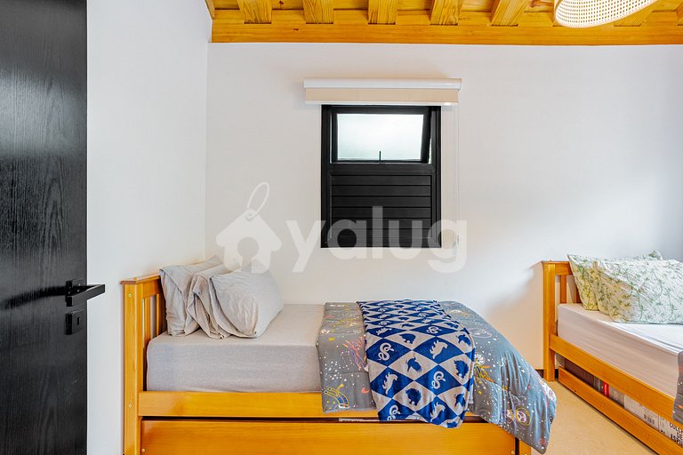 Linda Casa com 3 suítes e Piscina Privada em Praia do Forte