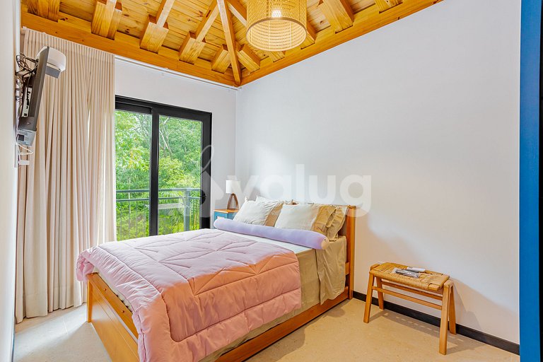 Linda Casa com 3 suítes e Piscina Privada em Praia do Forte