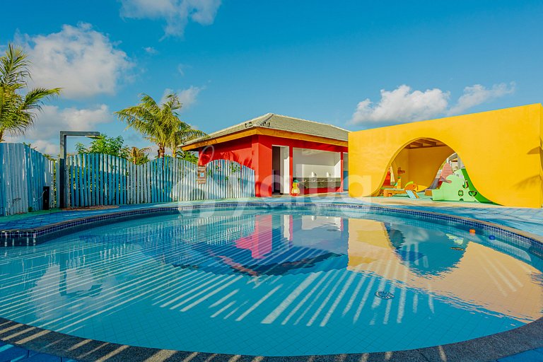 Linda Casa com 3 suítes e Piscina Privada em Praia do Forte