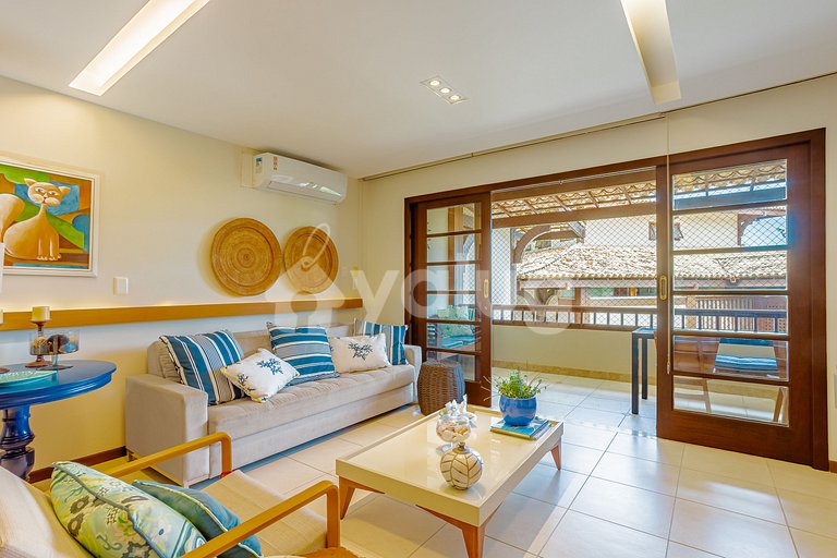 Ótimo apartamento pé na areia com 2 suítes em Praia do Forte