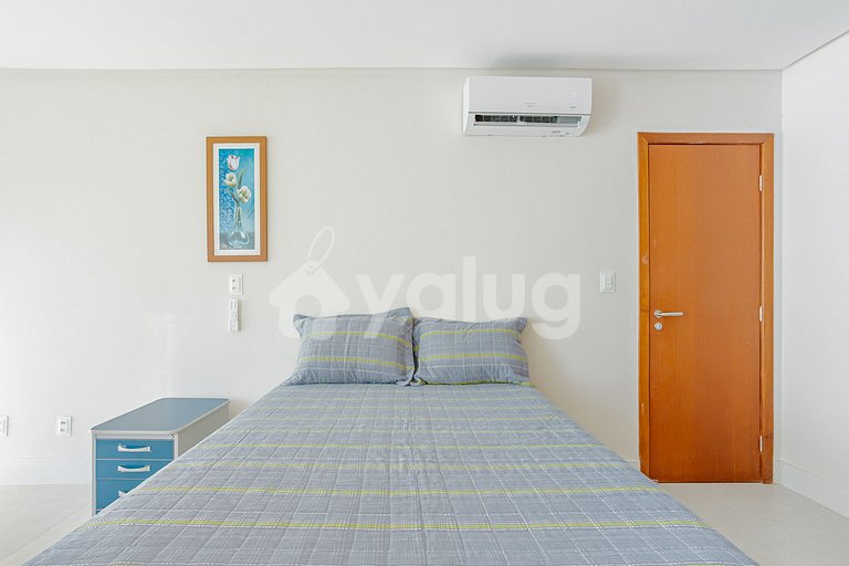 Great House with Pool 600m from the Beach - Barra do Jacuípe