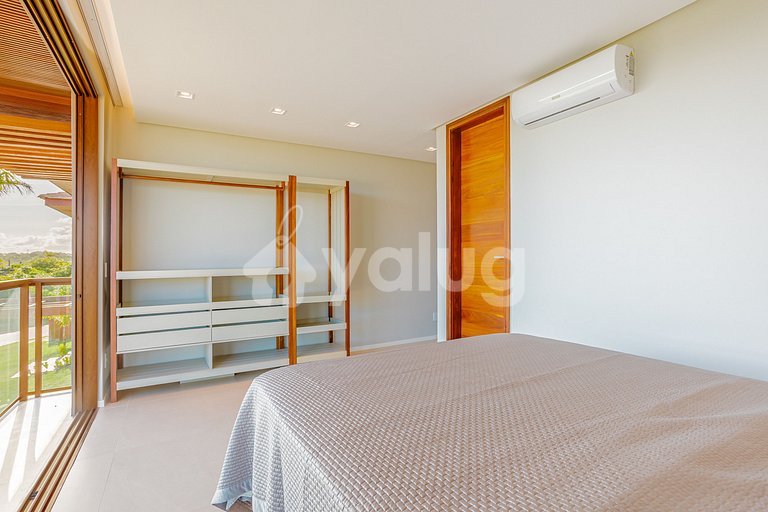 High-Standard House with 7 Suites - Praia do Forte