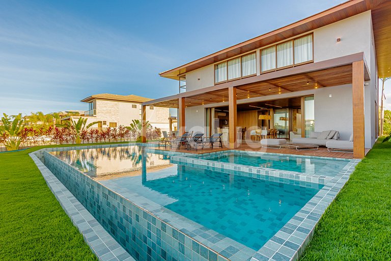 High-Standard House with 7 Suites - Praia do Forte