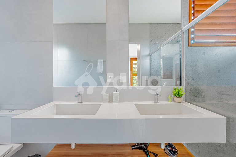 Beautiful House 5 suites with pool Praia do Forte