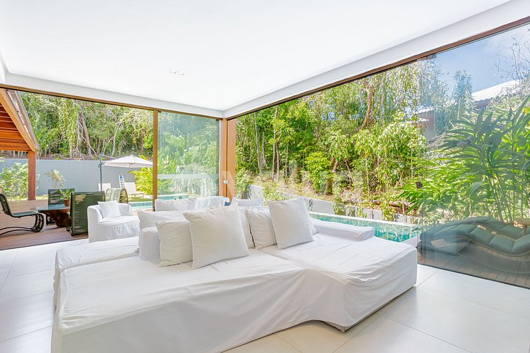 Hermosa casa con 5 suites y piscina en Praia do Forte