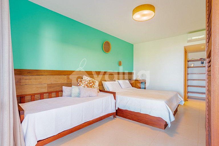Pretty Duplex with 3 Suites, Right on the Beach - Itacimirim