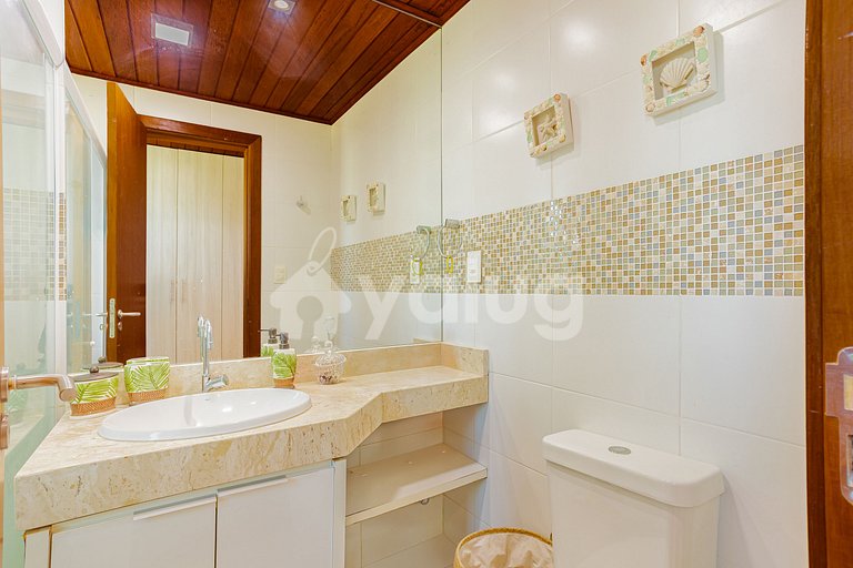 Excelente apartamento frente al mar con 4 suites -Itacimirim