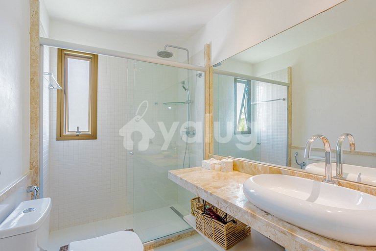 Maravilhoso apartamento 970m da praia - Praia do Forte