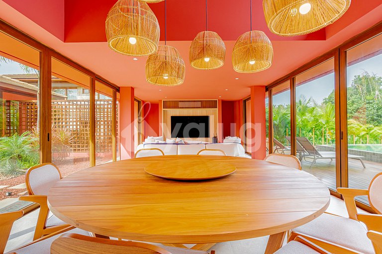 High-End House with Jacuzzi, 4 Suites - Praia do Forte