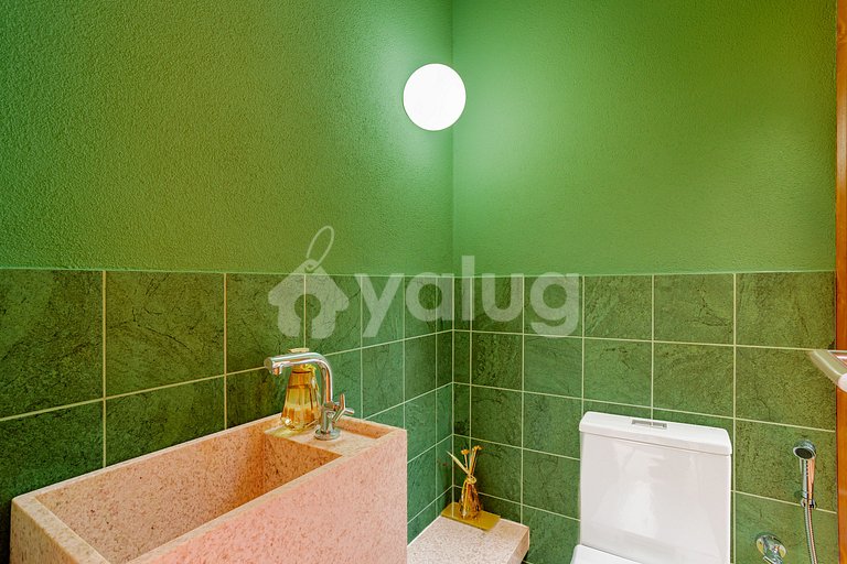 High-End House with Jacuzzi, 4 Suites - Praia do Forte