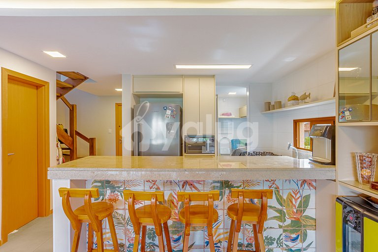 Excelente Apartamento Pé na Areia com 3 suítes - Itacimirim