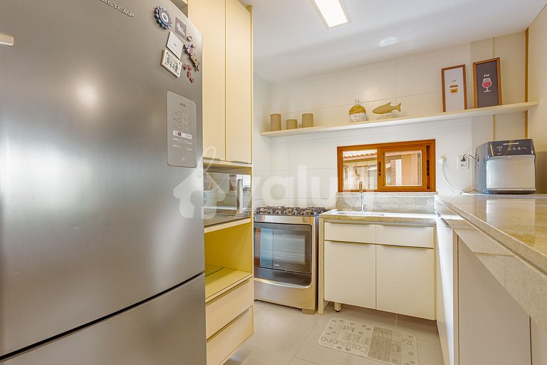 Gran Apartamento Justo en la Arena con 3 Suites - Itacimirim