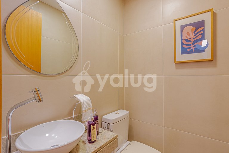 Excelente Apartamento Pé na Areia com 3 suítes - Itacimirim