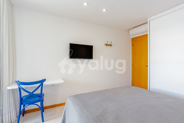 Excelente Villa frente al mar con 4 suites - Itacimirim