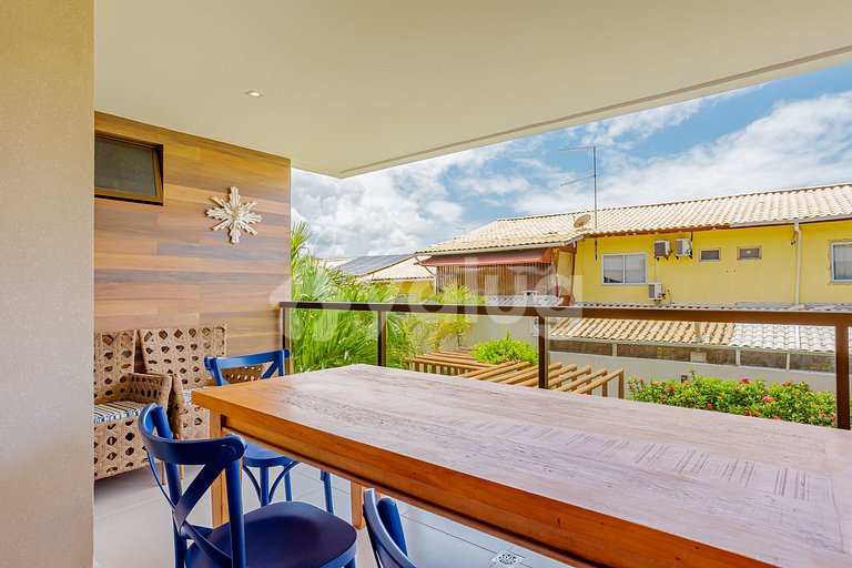 Excellent Beachfront Village with 4 Suites - Itacimirim